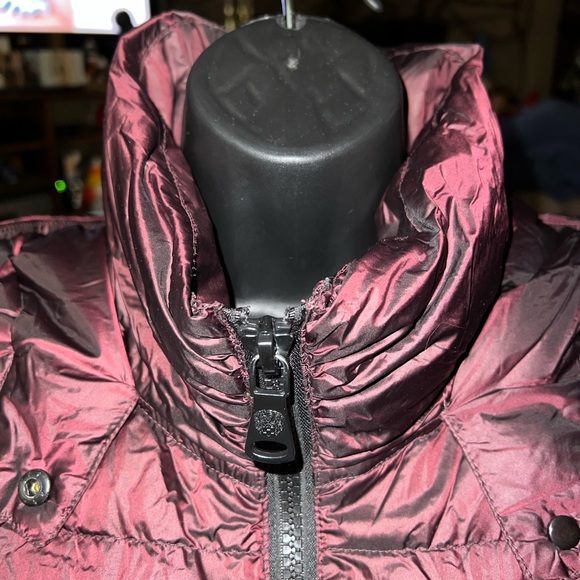 VINCE CAMUTO Short Packable Down Coat - Picture 4 of 13